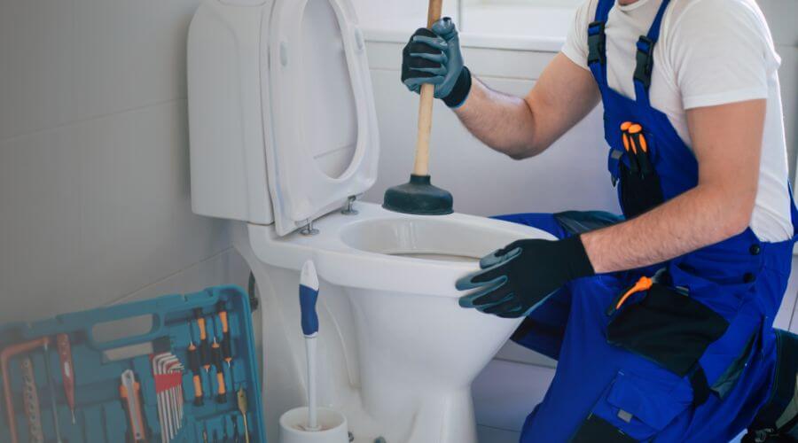 Professional sewer line repair services in Mount Pulaski, IL